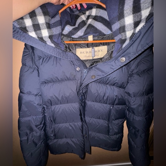 Burberry Detachable Sleeve Nylon Puffer Jacket